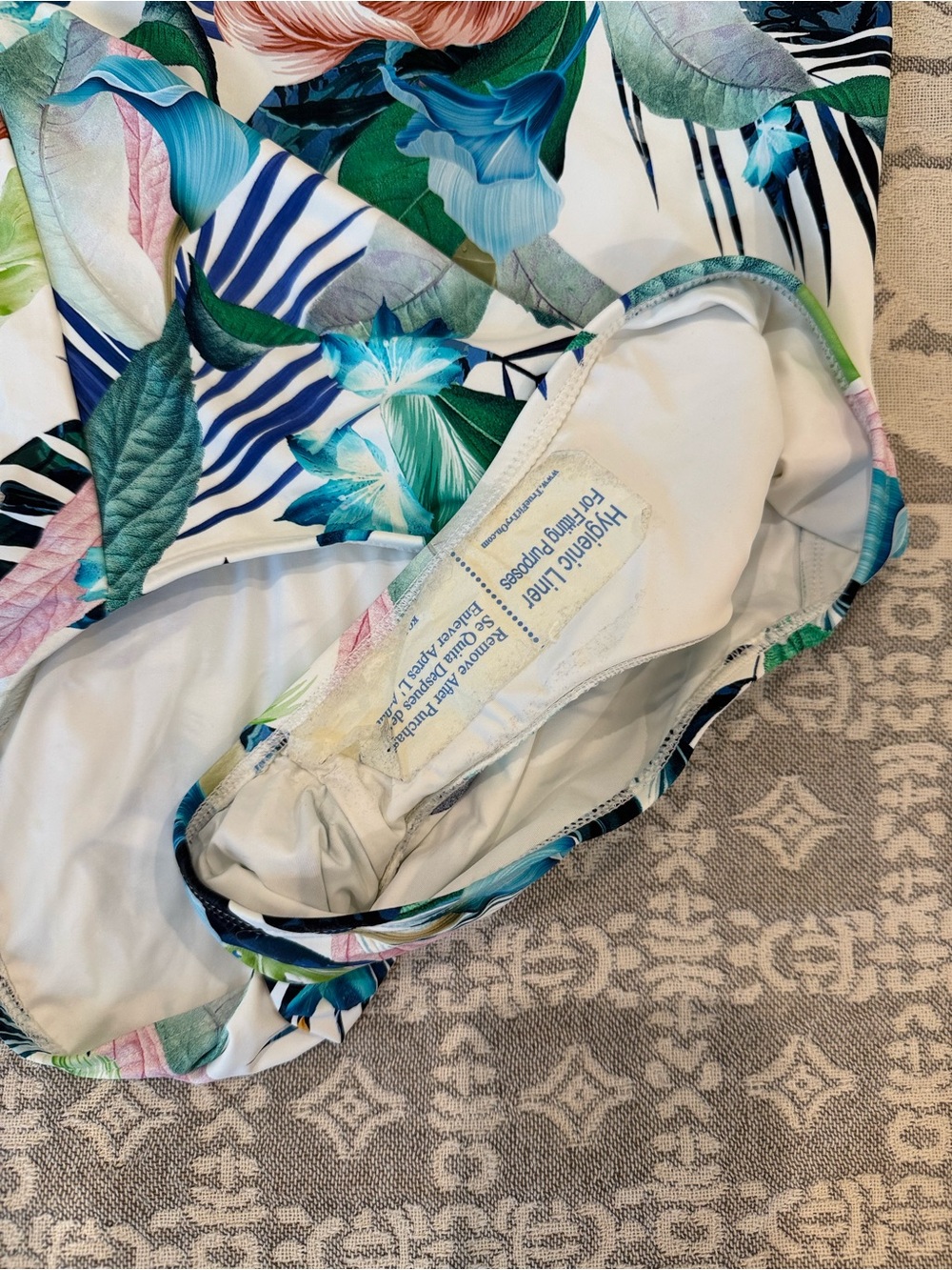 NWT La Blanca Tropical One Piece Bathing Suit Size 6 - Picture 7 of 11